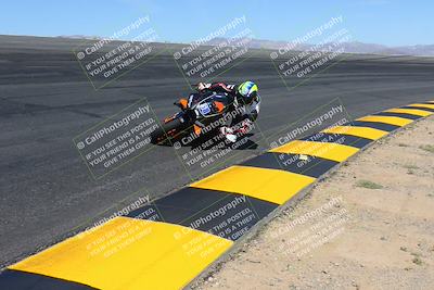 media/May-06-2024-Moto Forza (Mon) [[b33359f27d]]/1-Advanced/Session 2 (Bowl)/